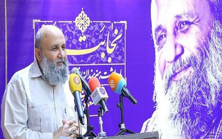 هنرمند پیشکسوت قمی چهره سال هنر انقلاب شد هنرمند پیشکسوت قمی چهره سال هنر انقلاب شد